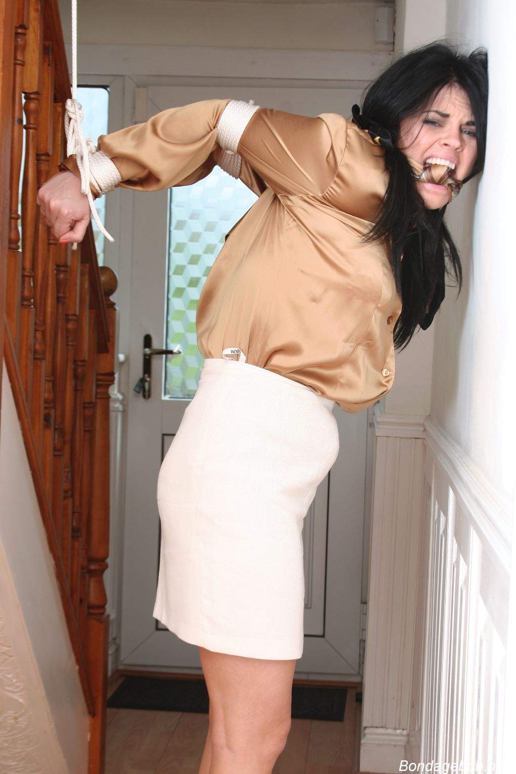 Monica Harris picture 7