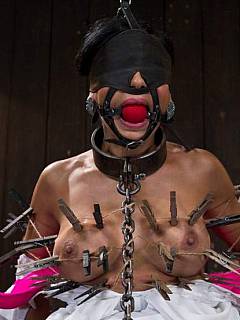 Only steel chains and leather belts are capable of holding horny MILF immobilized
