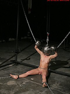 Ariel X gets chained